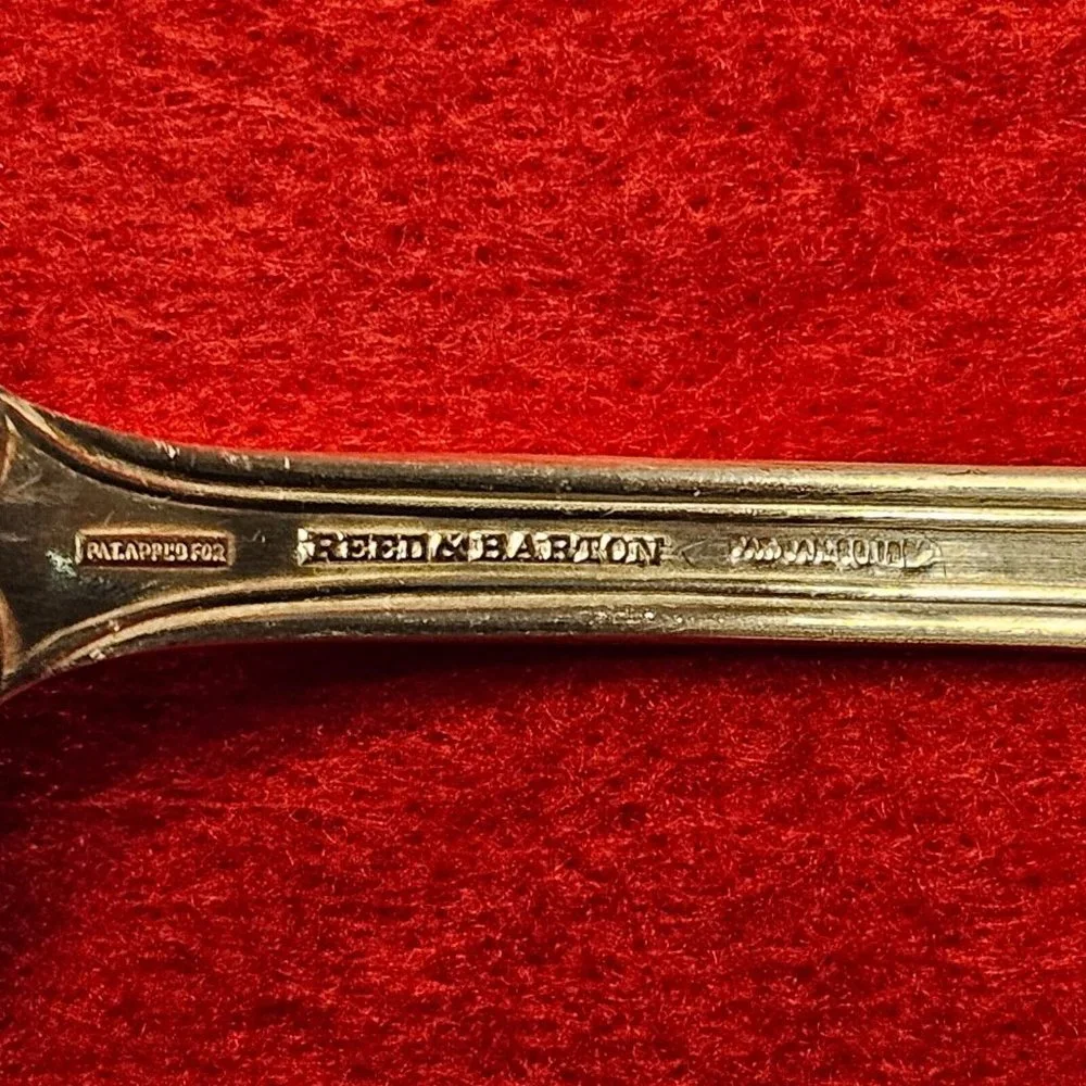 Reed & Barton Silver-Plate Silverware Lot of 11 Table Spoons w/silvercloth -RARE